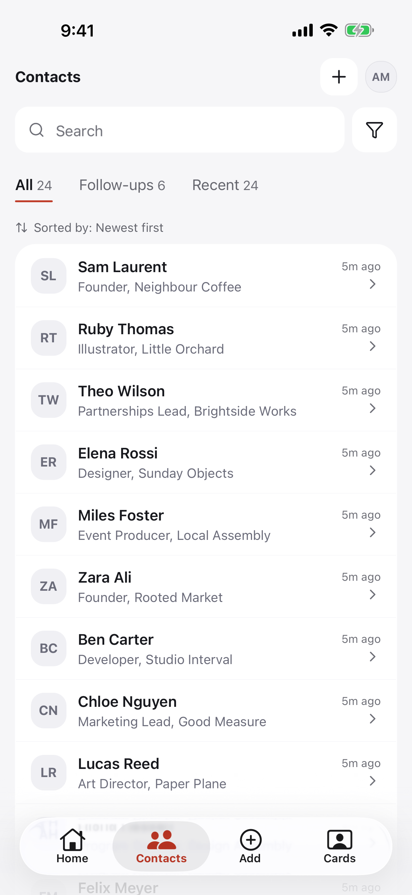 Briove contact list organized with tags and notes